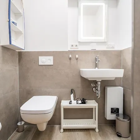 Objekte Im Umland Steife Brise Nr 2 *